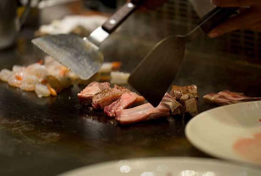 Free Restaurant Bootstrap Website Template by Joyopos.com